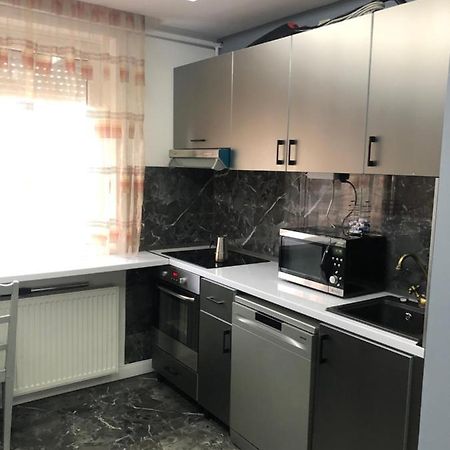 Bezso Apartman Hajduszoboszlo Bagian luar foto