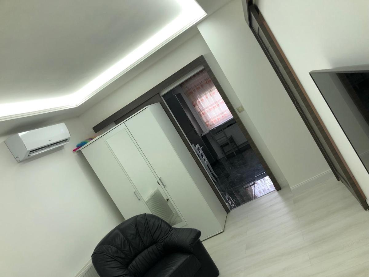 Bezso Apartman Hajduszoboszlo Bagian luar foto